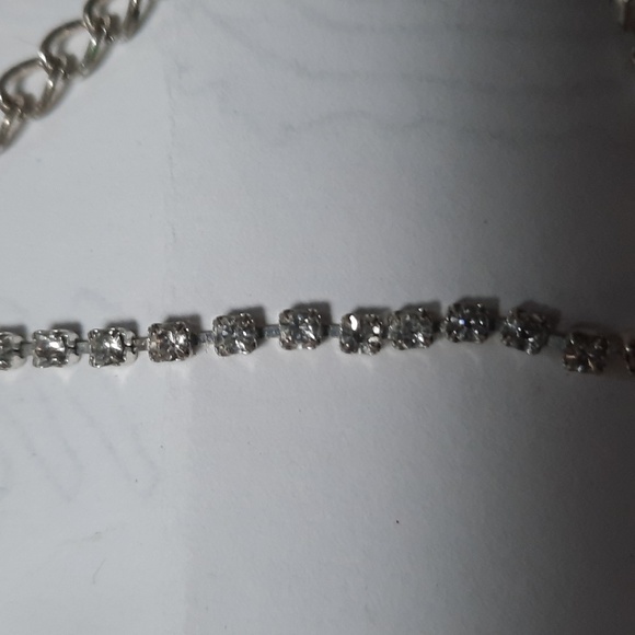 Necklace - Picture 2 of 4